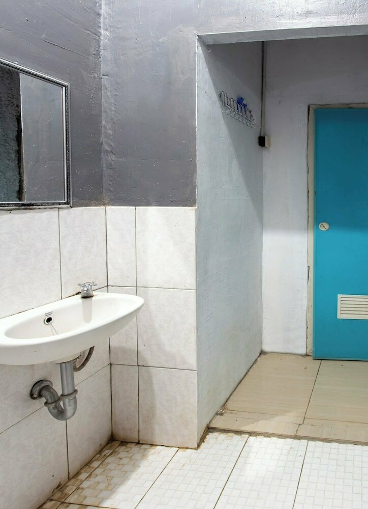 SPOT ON 1055 Sakura Homestay Syariah