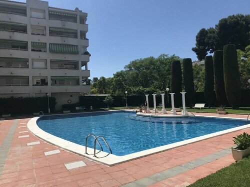 Apartamento M&C 012 Marathon, Забронировать Апартаменты/квартира Отели Tarragonès с бассейном, Бассейн