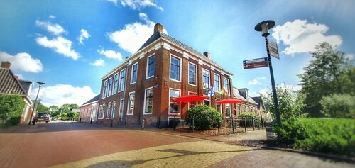 Herberg Het Rechthuis, Rezerwuj Bed and Breakfast Hotele 4-gwiazdkowe w Fryzja, 4*