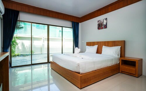 GP House Phuket Patong Beach, Забронировать Отель Отели Пхукета с бассейном, Бассейн
