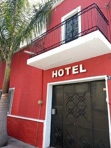 Hotel del Refugio, Забронировать Отель Отели Гвадалахары с парковкой, рядом с Guadalajara Wax Museum, Парковка