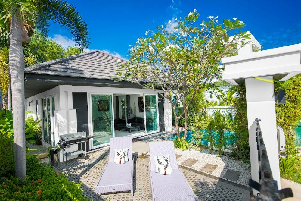 Villa Tropicana by Owner