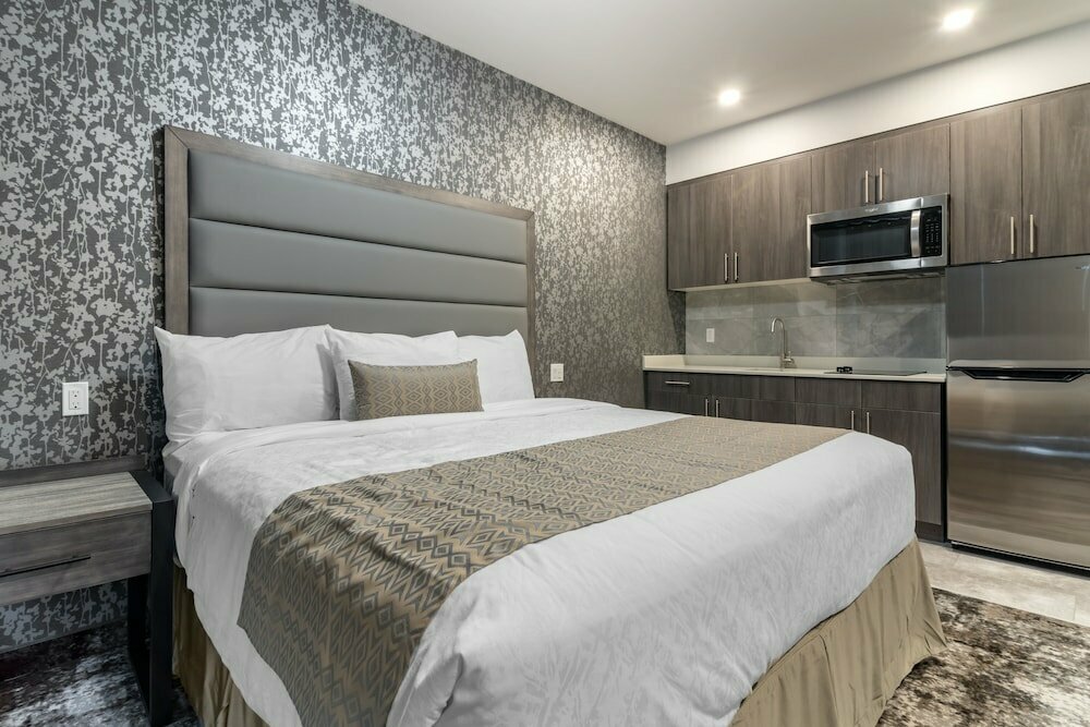 The Hue Hotel