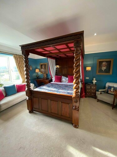 Blaisdon House B&B, Varaa Bed and Breakfast Hotellit Herefordshire pysäköinnillä, Pysäköinti