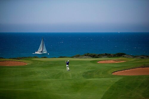Costa Navarino