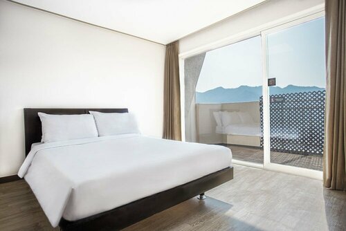 Kensington Resort Chungju, Book Ferieresort Chungju Chungcheongbuk-Do