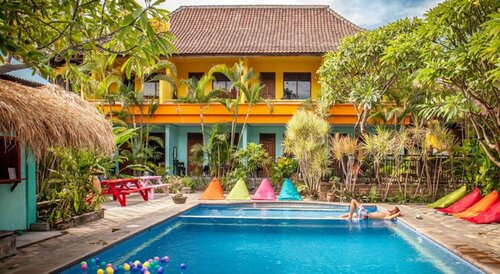 Captain Goose Hostel, Забронировать Хостел Отели Бадунг с бассейном, Бассейн