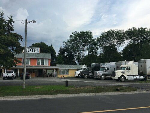 Cobourg Inn, Book Mini-hotel Hoteller i Northumberland med parkering, Parkering