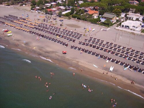 Hotel Anna, Boek Hotel Hotels in Lazio met parkeren, Parkeren