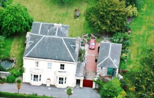 Garvally House Guest House, Забронировать Отель Отели Центральной Шотландии с парковкой, Парковка