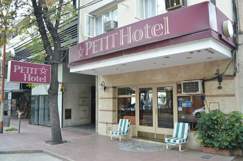 Hotel Petit, Забронировать Отель Мендоса провинция Мендоса, рядом с Культурный центр Наве