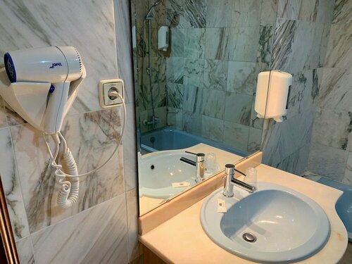 Hotel Puma, Забронировать Отель Отели Региона Порту с парковкой, Парковка