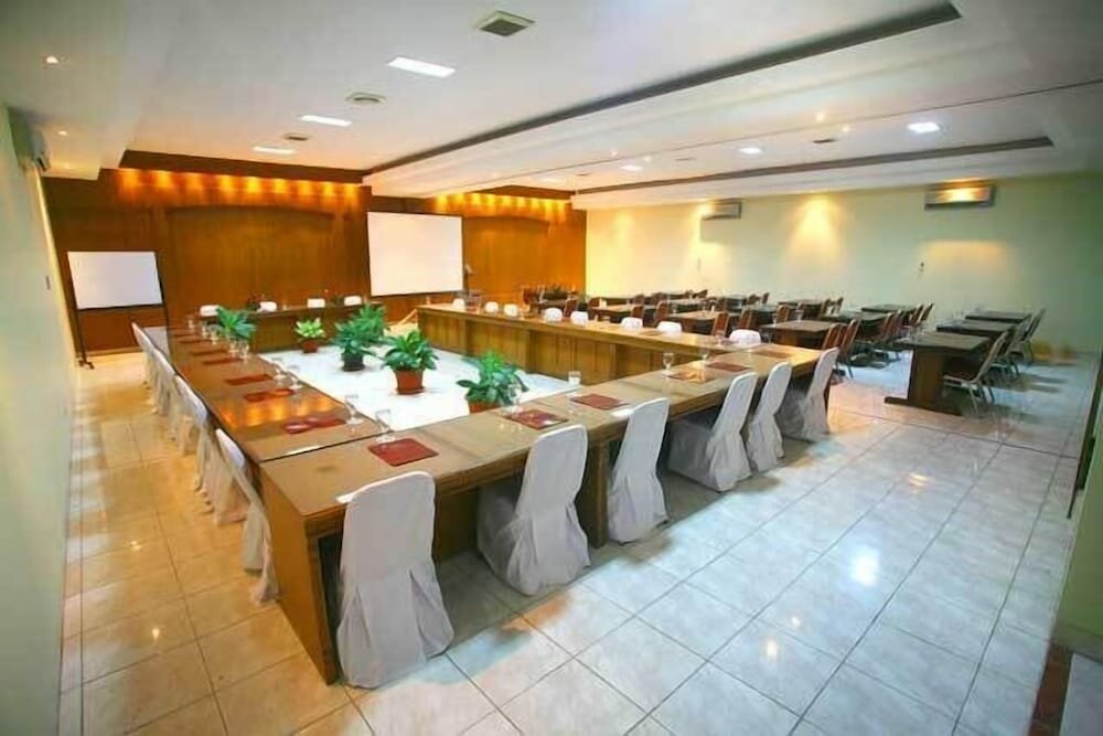 Pondok Serrata Convention, Boutique & Tourist Hotel
