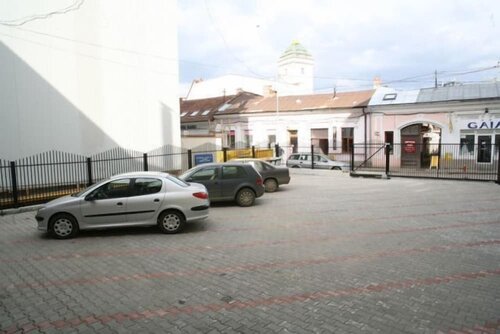 Hotel Transilvania, Забронировать Отель Отели Трансильвании с парковкой, Парковка