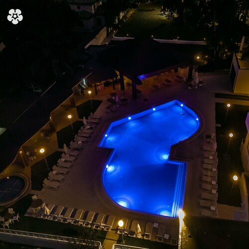 Grand Lancaster Brazzaville, Rezerwuj Hotel Ngamaba Brazzaville