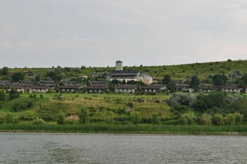 Delta Nature Resort, Book Resort Hotels in Tulcea with Breakfast, Breakfasts