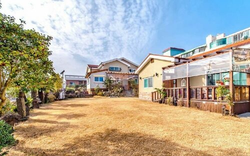 Seongsan Hill Pension, 예약 호텔 Seongsan 서귀포