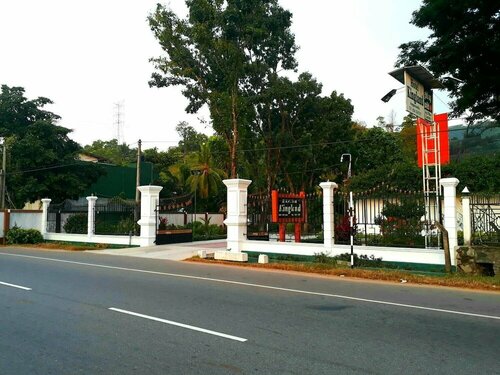 Hotel Kingland, Забронировать Отель Ruwanwella Kegalle District