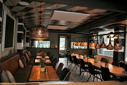 Hotel Restaurant de Jonge Heertjes, Забронировать Отель Алсмер Северная Голландия
