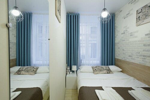 WhiteNight on Fontanka Guest House, Rezerwuj Pensjonat Tsentralny district Petersburg, w pobliżu Tekhnologichesky Institut Metro Station