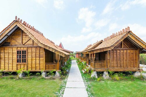 Roemah Gladak Kebon Sidoluhur by Oyo Rooms