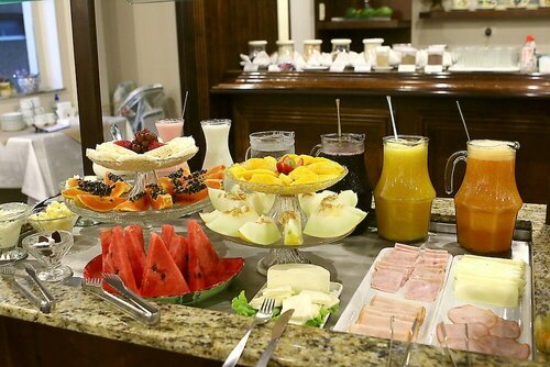 Village Hotel, Забронировать Отель Отели в центре Понта-Гросса с завтраком, отели в центре Понта-Гросса с завтраком