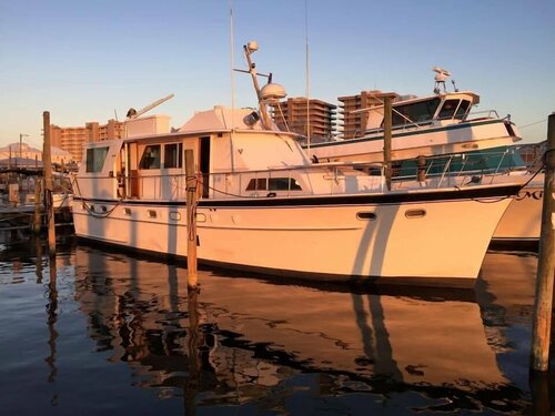 Classic Yacht Rentals at FloraBama, Забронировать Дом для отпуска Виллы Alabama Gulf, Вилла
