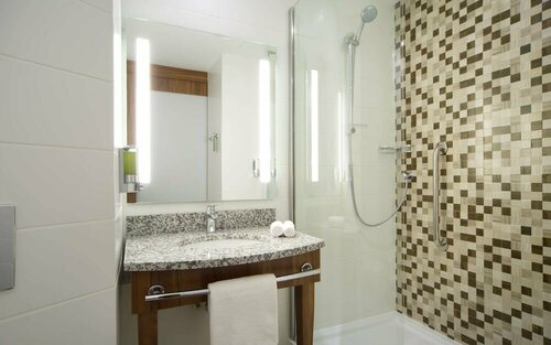 Hampton by Hilton Нижний Новгород, Забронировать Отель Отели Нижегородской области - Поволжье с бассейном, Бассейн