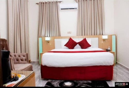 T9 Hotel and Apartments, Забронировать Отель Икеджа Штат Лагос