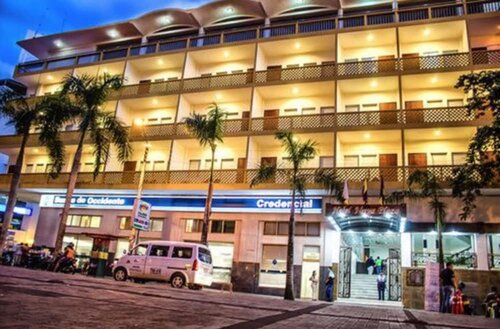 Hotel Neiva Plaza, Foglalás Szálloda Szállodák Neiva parkolóval, Parkolás