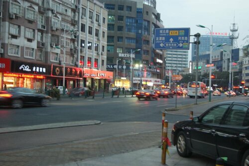 Jinjiang Metropolo Hotel Zhangjiagang Branch, Забронировать Отель Отели Сучжоу с парковкой, Парковка