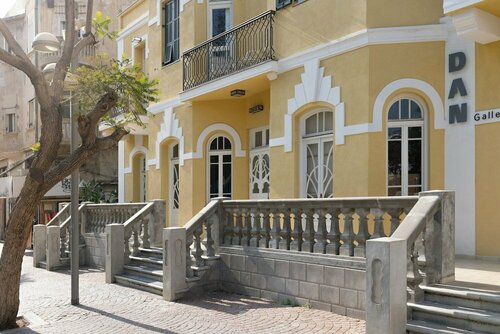 Chic and Sunny in the Heart of Tel Aviv, Забронировать Апартаменты/квартира Тель-Авив Тель-Авивский округ, рядом с Развлекательный центр Hatachana compound