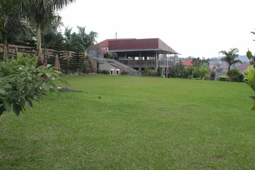 Lishi Resort Hotel, Reserva ahora Resort Kampala Uganda