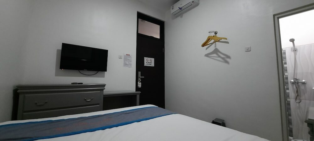 Smart Hotel Tlogomas