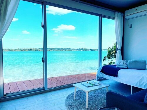 Nel Beach Rosso & Indigo, Book Pension Hoteller i Okinawa med parkering, Parkering