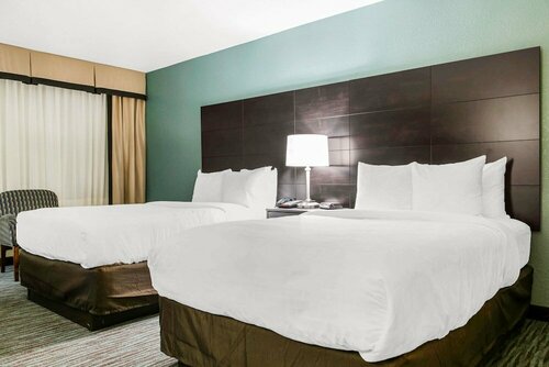 Quality Inn Dayton Airport, Buchen Sie Hotel Dayton Ohio