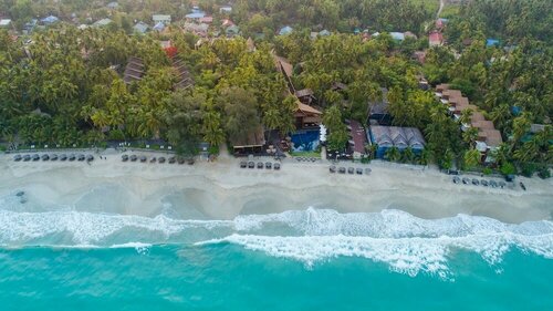 Amata Resort & Spa, Ngapali Beach, Boek Resort Rakhine State Hotels met een Zwembad, Zwembad