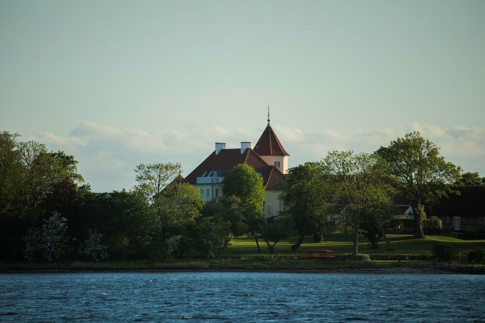 Sinatur Hotel Gl. Avernæs