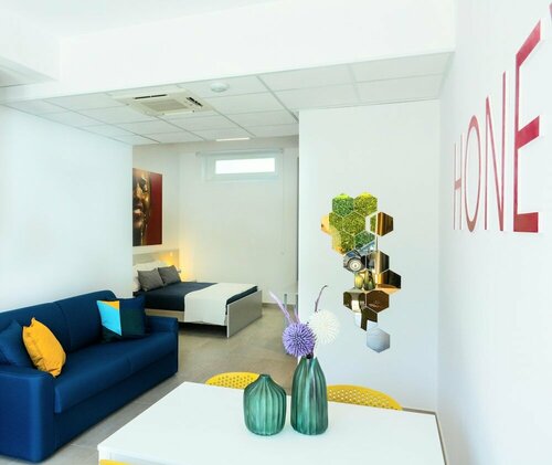 BeeApartments