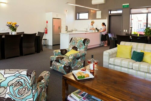 Hawkdun Lodge Motel, Забронировать Мотель Отели South Island с парковкой, Парковка