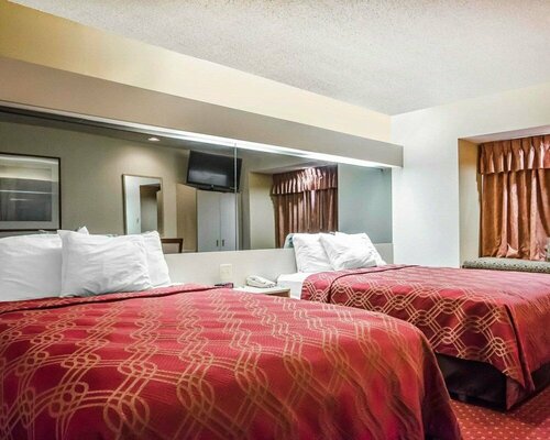 Econo Lodge Inn & Suites Evansville, Varaa Hotelli Hotellit Indiana aamiaisella, Aamiainen