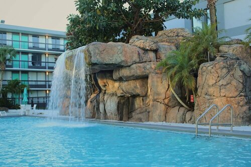 Howard Johnson Plaza Altamonte Springs - Orlando North, Rezerwuj Hotel Altamonte Springs North Orlando