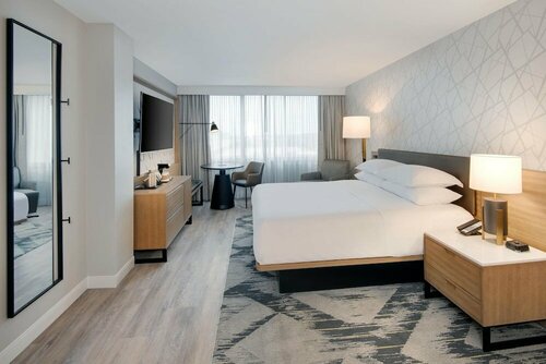 Sheraton Birmingham, Забронировать Отель Бирмингем штат Алабама