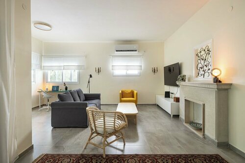 Rabin Square by Tlv2rent, Забронировать  Тель-Авив Тель-Авивский округ, рядом с Парк независимости