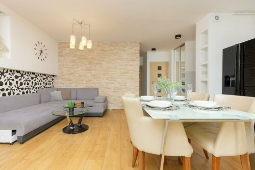 Spacious Targowek Apartment by Renters, Réserver Appartement Targówek Varsovie