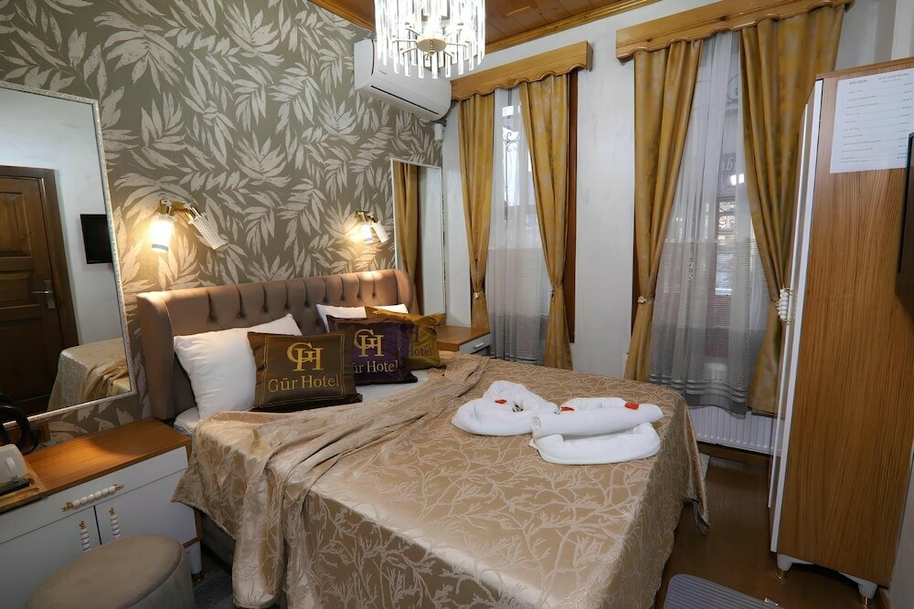 Gur Hotel