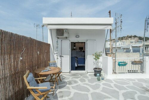 Island in the sky Acropolis & city views, Забронировать Апартаменты/квартира Неос-Космос Афины