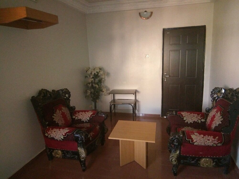 Serob Hotels