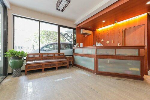 Hotel Jawa, Prenota Hotel Hotel 3 stelle a Gubeng, 3*