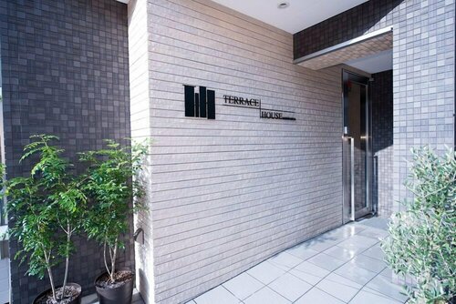 TERRACE HOUSE Morinomiya, Забронировать Отель Сакаи Осака, рядом с Замок Осака